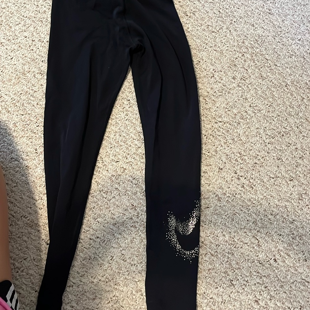 Large black leggings for girls.